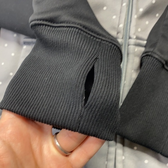 Burton Gray White Polka Dot Hooded Zip Up Sweatshirt Size Medium - Picture 6 of 7